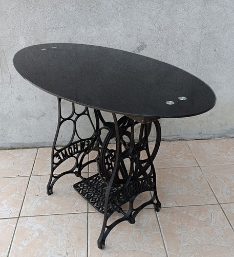 Table guéridon fonte et - en,