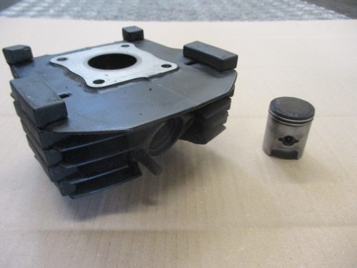 Cylindre piston diamètre - /,