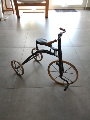 Petit vélo ancien cirque - petit,