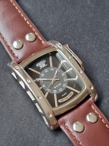 Montre quartz spirit saint - montre,