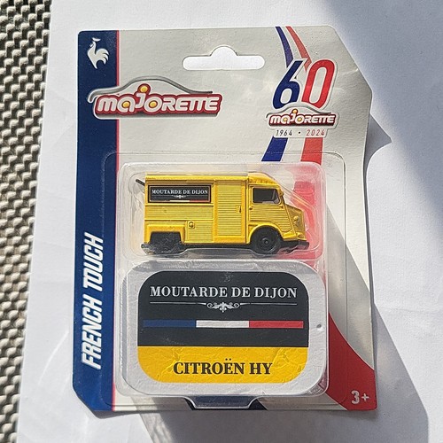 Majorette french touch - french,