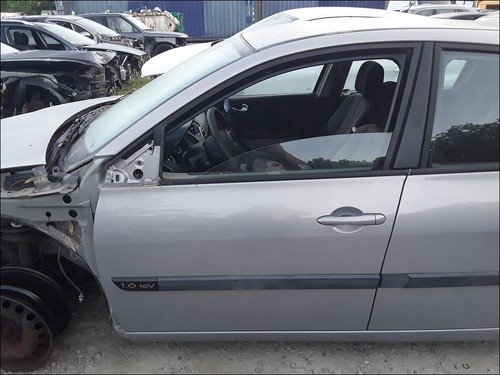 Porte renault megane - porte, g