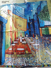 écharpe foulard Van gogh reproduction "terrasse de café le soir"