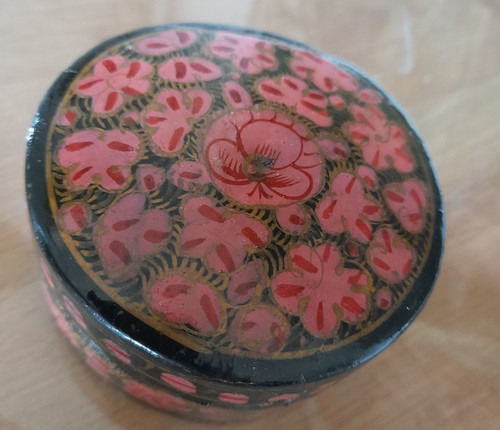 Ancienne boîte bijoux - à,