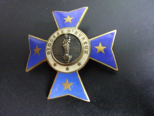 Insigne religieux diocèse - -,