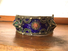 BRACELET BERBERE KABYLE ANCIEN EMAILLE CLOISONNE VERT BLEU CORAIL ARGENT METAL
