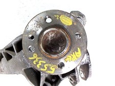 Pivot de moyeu arriere gauche