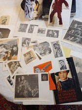Lot vintage découpages presse, articles & photos Elvis Presley – Années 50/70 – 