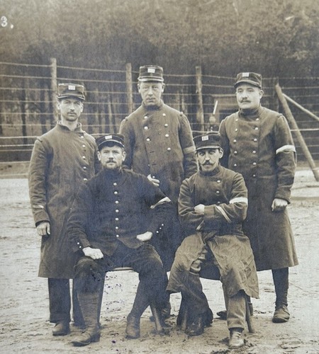 Photo poilu prisonnier guerre - poilu,