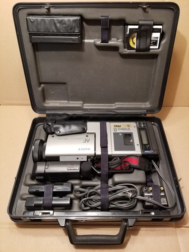 Sony ccd v110 portable video - sony, ccd-v110