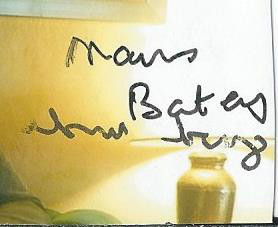 Mavis batey signed autograph - mavis,