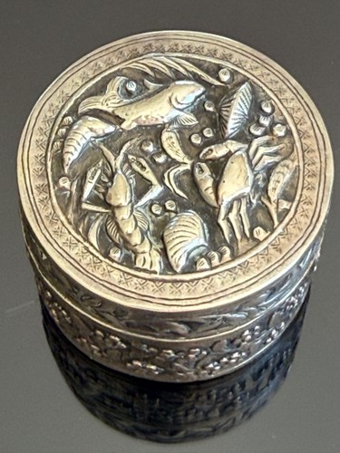 Superbe boite argent - argent, massif