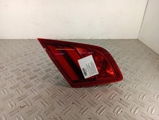 Feu arriere secondaire gauche