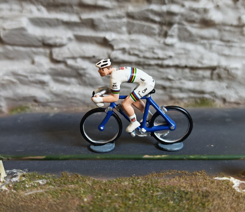 Cycliste miniature uae - cycliste,