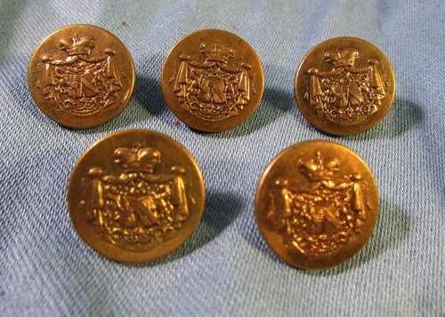 Bouton livrée de - de,