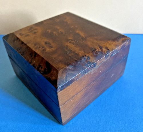 Ancienne vintage boite - ancienne,