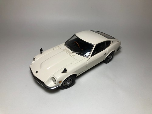 Kyosho nissan fairlady - 1/18,