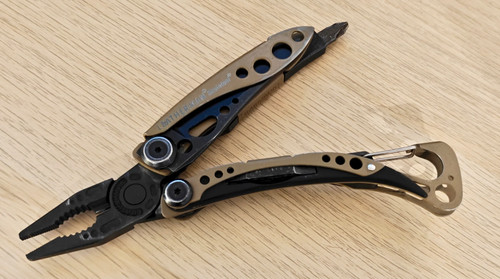 Leatherman skeletool coyote - leatherman,