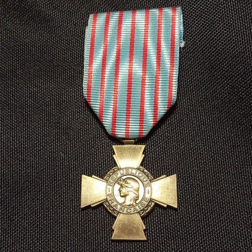Z10 médaille - (ref38111),