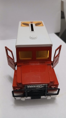 Majorette volvo fourgon - volvo,