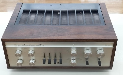 Amplificateur intégré - , à