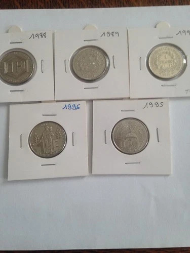 Lot des pièces de monnaie - des,