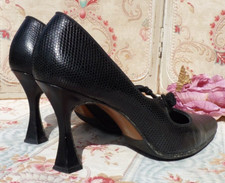 PAIRE de CHAUSSURES VINTAGES/ ESCARPINS CHRISTIAN DIOR en CUIR T 37 1/2