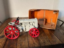 ANTIQUE FORDSON TRACTOR FORD