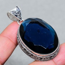 Pendentif bijou vintage unique