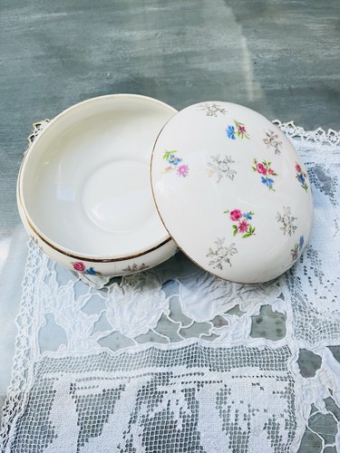 Magnifique boîte porcelaine - boîte,
