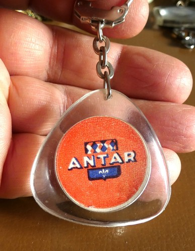 Ancien porte clé - , antar