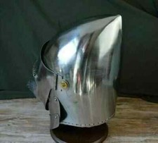 Casque d'armure de chevalier