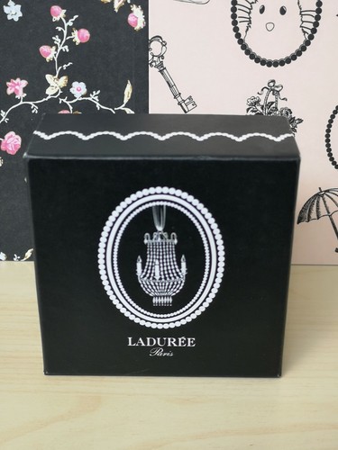 Boite noire carton - carton, ladurÉe