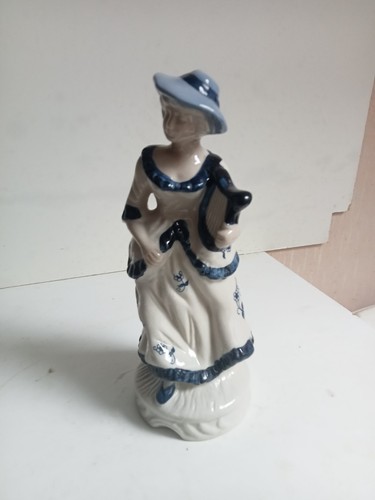 Statuette ancienne - statuette,