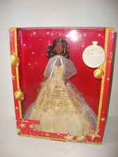 Poupée Barbie brune signature NOEL Christmas Holiday 2023 HJX05 muse Mattel 35th