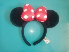 21.07.11.1 Serre tête Minnie Disney Disneyland Mickey peluche