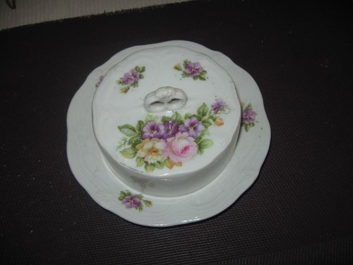 Ancien beurrier porcelaine - ancien, en