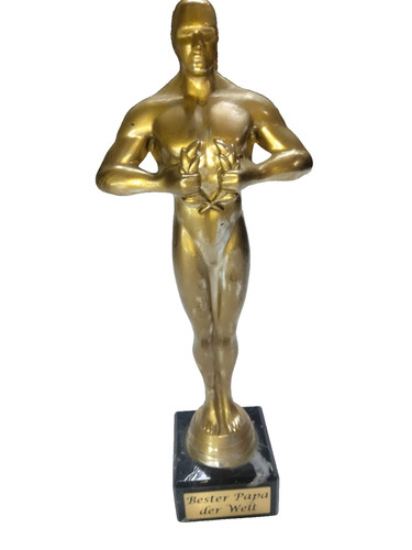 Gold oscar style - oscar,