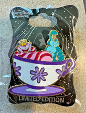 DISNEY PIN CHESHIRE CAT &