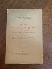 Livre Droit C4 Études Sur La