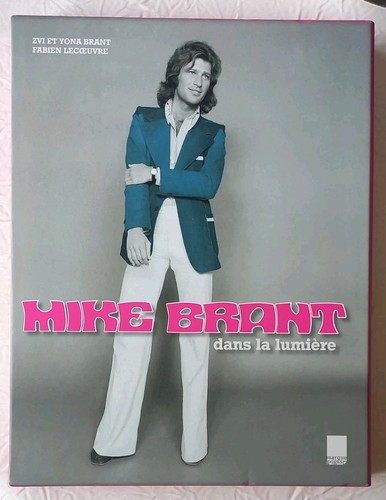 Livre chanteur mike - mike, 90