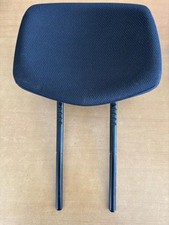 Appui tete avant RENAULT CLIO