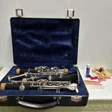 Selmer CL1401  Clarinet with