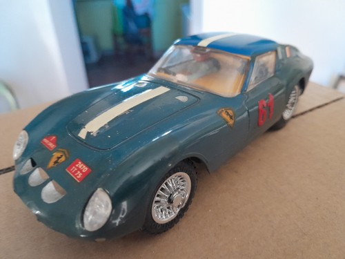 Strombecker voiture ferrari - ,