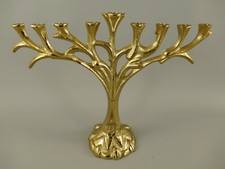 9977621 Menorah En Laiton