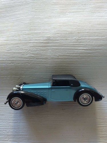 Voiture hispano suiza 1938 - suiza,