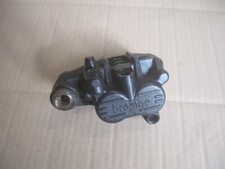 Etrier de frein avant BREMBO