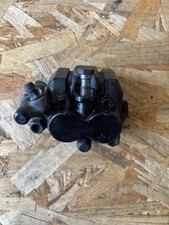 Triumph Sprint ST / GT 1050  - Etrier de frein arrière