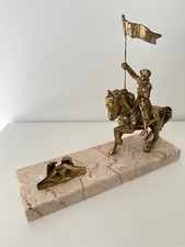 Statuette en régule doré 