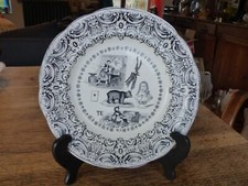 ancienne assiette rébus de GIEN XIXème  "le travail ..." N°1 vintage collection